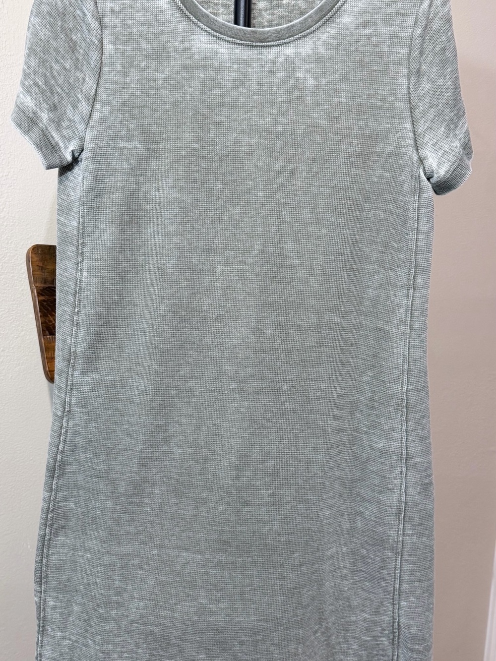 June and Delancey Women's Gray Waffle Knit T-Shirt Dress in size L